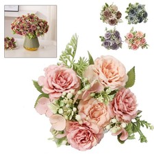 Fiori eleganti in seta per