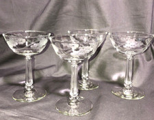 Set di 4 ~ bicchieri da