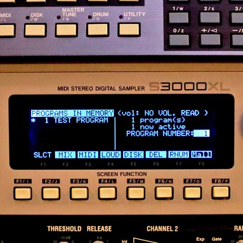 Akai s2800 s3000 3200 - s3000,