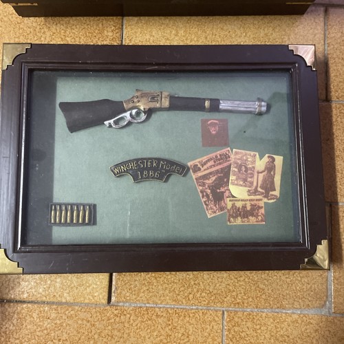 Rara vetrina display western - vetrina,