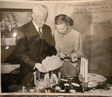 Foto autenticata firmata ammiraglio Chester Nimitz con moglie. Certificato di autenticità di Beckett 