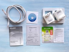 TRASMETTITORI di SEGNALE WI.FI. -Adattatori di rete a PRESA ELETTRICA - 2 PEZ.