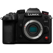 Panasonic Fotocamera Mirrorless Lumix GH7 25,2MP con Autofocus e Stabilizzazione