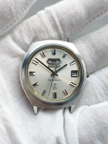 Vintage citizen crystal - citizen, seven
