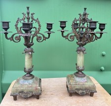 Coppia di antichi candelabri