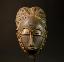 Antica maschera africana - , in