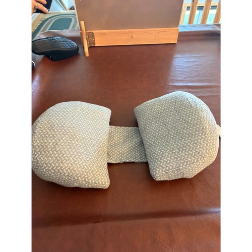 Nuovo cuscino con - , zeppa