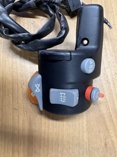 Commutatore devio luci destro