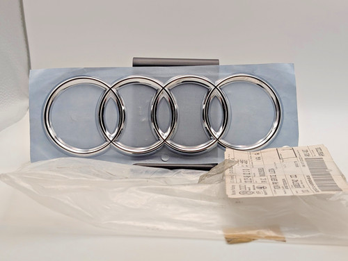 Audi rs4 logo posteriore - a4,
