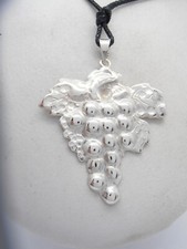 Uva : Ciondolo in Argento 925