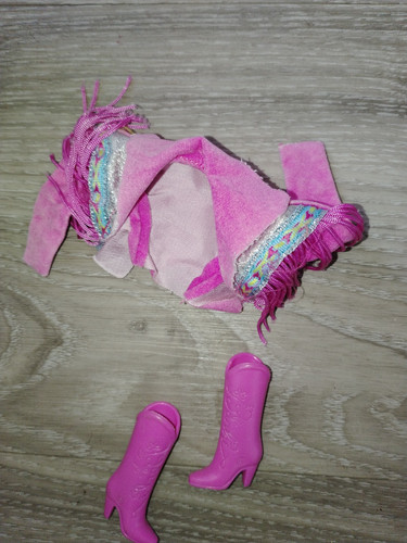Vêtement poupée barbie - poupée,