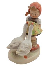 Statua porcellana Goebel