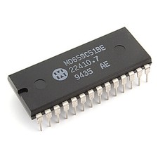 [1pcs] MD65SC51BE Adattatore interfaccia asincrona DIP28