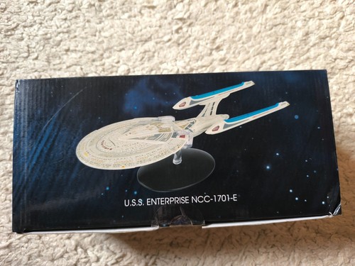 Fanhome eaglemoss star trek - fanhome,