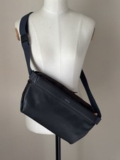 Borsa a tracolla Bellroy Sling Venture in pelle premium grande rara prezzo consigliato £ 129 unisex