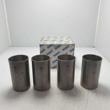 CS89319196 set kit x4 camicie canne cilindri Iveco Daily 35/40/45/49.10 Ducato d