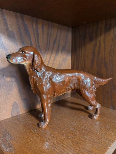Statuina porcellana cane