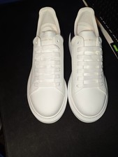 Alexander McQueen Bianche e