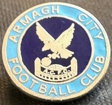 Spilla distintivo stemma club