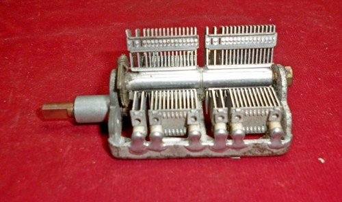 Condensatore variabile 4 - a,