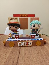 Espositore One Piece con porta