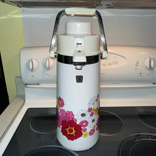 Pompa air pot vintage - pompa,