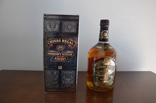 Scotch whisky chivas regal - whisky,