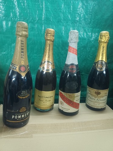 Bottiglie champagne reims - ,