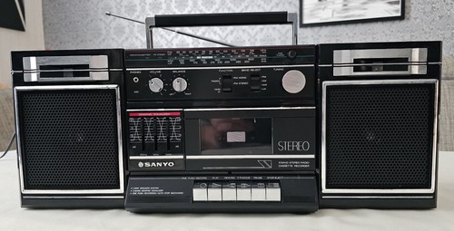 Sanyo m9711lu stereo - m9711lu, radio