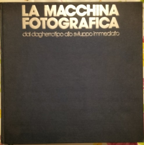 Macchina fotografica dal - la,