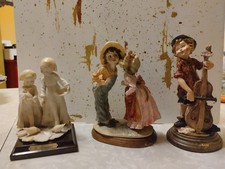 Statuina Giuseppe Armani