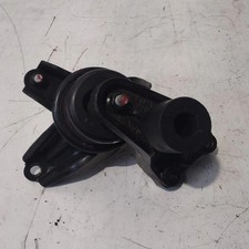 D4FD SUPPORTO MOTORE per HYUNDAI IX35 (02/10>12/15<) 1.7 CRDI 2WD 218252Y600