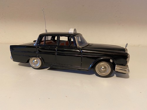 Ichiko mercedes 220 taxi - ichiko,