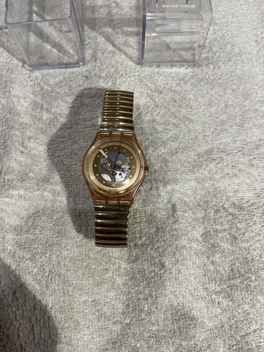 Swatch orologio 101 golden - gp,