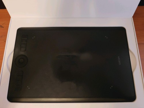 Wacom intuos pro medium - wacom,