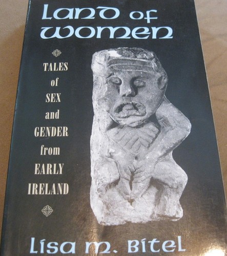 Land women lisa - by, m.