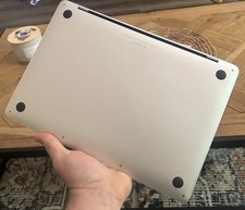 Apple MacBook Pro 2017 13"