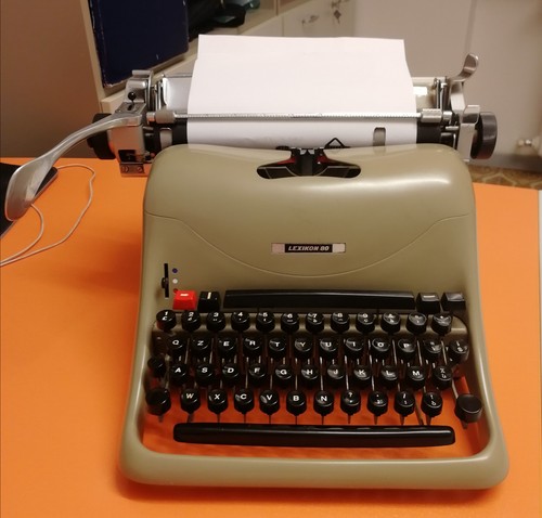 Macchina scrivere olivetti - macchina, da
