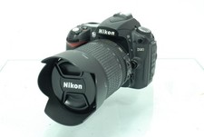 Nikon D90 & Nikon AF-S DX