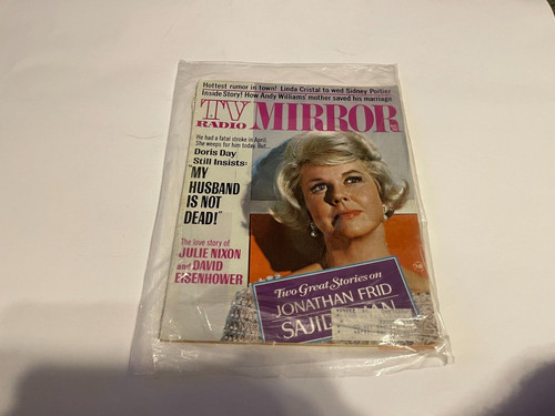 Radio mirror magazine - radio,
