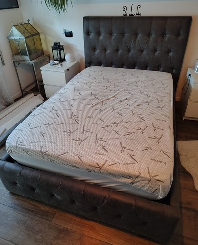 Letto matrimoniale con - letto,