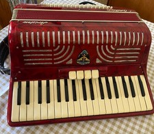 Fisarmonica 80 bassi Ariston Castelfidardo, usata ma perfettamente funzionante 