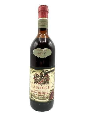 Vintage vino rosso barbera - vintage,