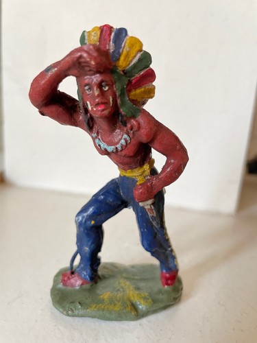 Rovello indien scrutant - rovello,