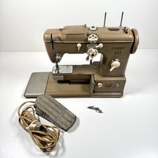 Antica macchina da cucire automatica Pfaff Germany 332 - BELLA!
