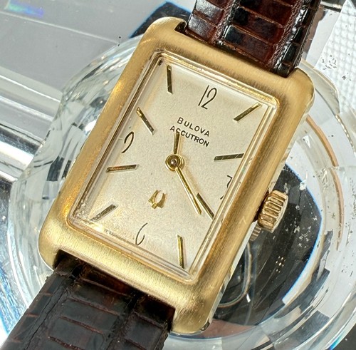 Vintage bulova accutron - bulova, gold