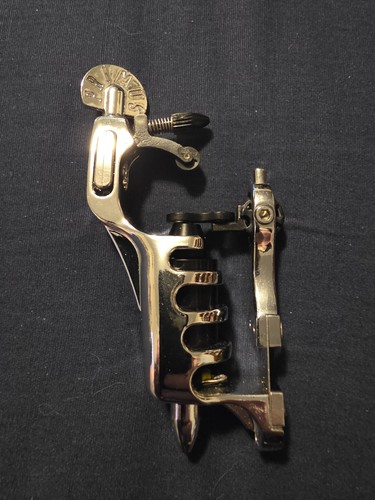 Pistola per tatuaggi motore