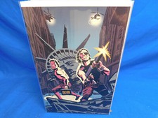 ESCAPE FROM NEW YORK / Big