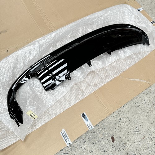 Spoiler paraurti inferiore