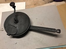 tosta caffè e orzo in ferro con manovella